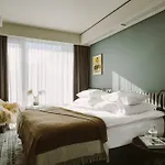 Puro Stare Hotel
