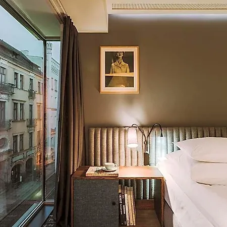 Puro Stare Hotel