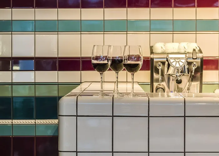 Puro Stare فروتسواف