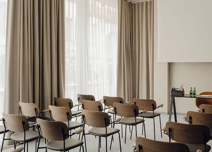 فندق Puro Stare فروتسواف